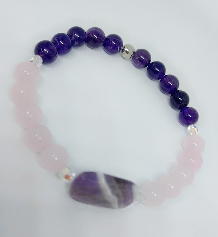 Relaxing Love bracelet